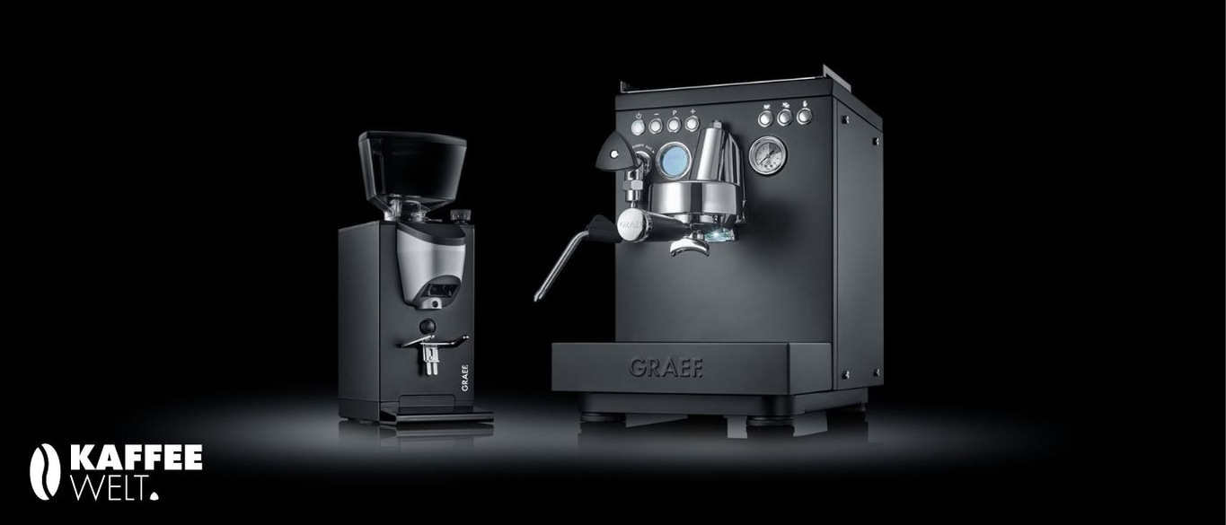 Kaffeemaschine und Kaffeemühle, schwarz, Marke GRAEF, Kaffee Welt Logo, professionell