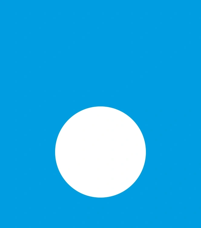 Blauer Hintergrund mit weißem Kreis in der Mitte, minimalistisch und einfach.